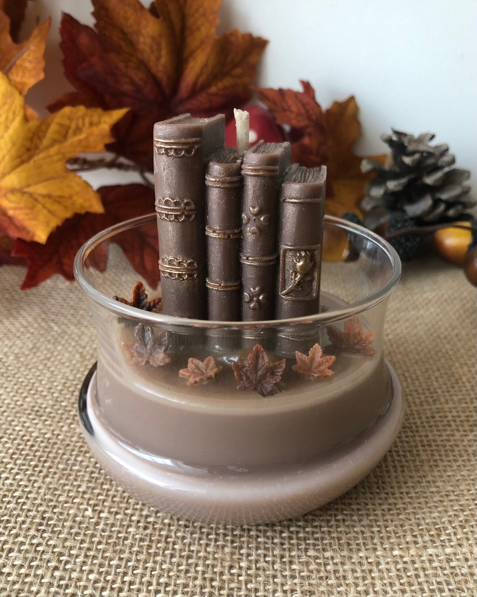 Bougie Livre Parfumée Bois de Oud
