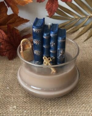 Bougie Livre sous cloche Édition Limitée